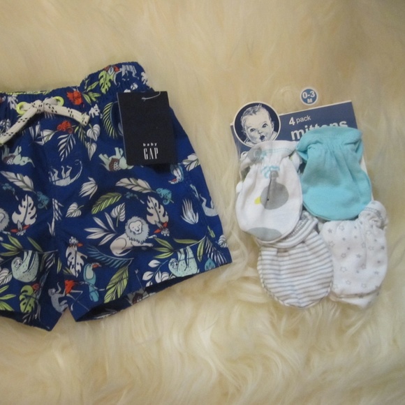 Baby Gap swim trunks 0-6 mon & Gerber baby mittens - Picture 2 of 8